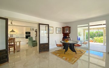 Property slide 5