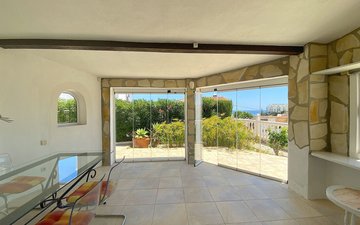Property slide 6
