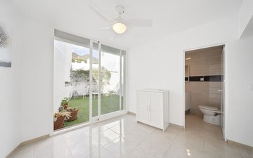 Property slide 15
