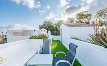 Property slide 18