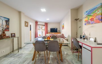 Property slide 22