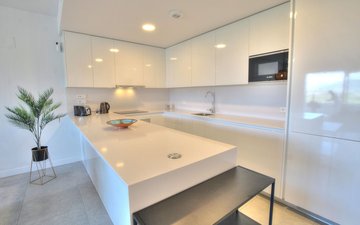 Property slide 10
