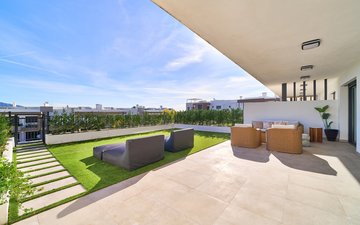 Property slide 10