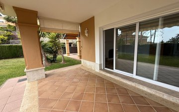 Property slide 25