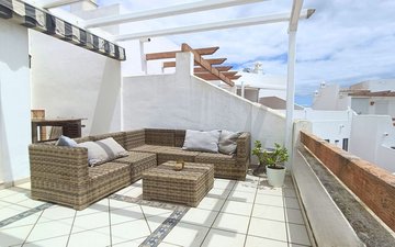 Property slide 28