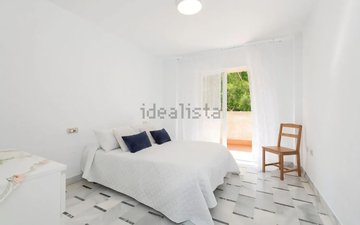 Property slide 15