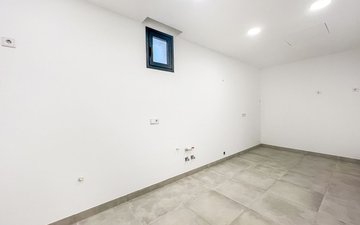 Property slide 41