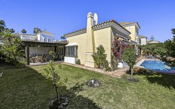 Property slide 19