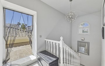 Property slide 39