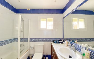 Property slide 16