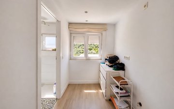 Property slide 23