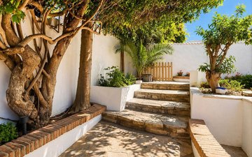 Property slide 34