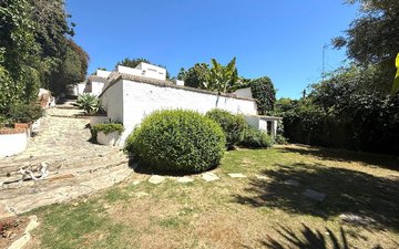 Property slide 38