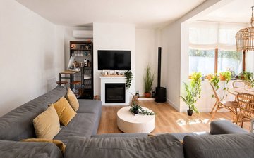 Property slide 7