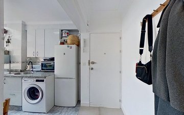 Property slide 38