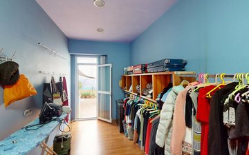 Property slide 33