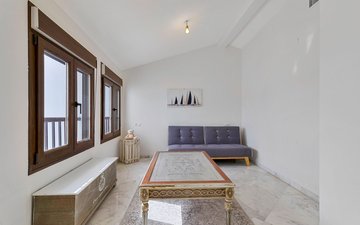 Property slide 14