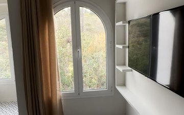 Property slide 22