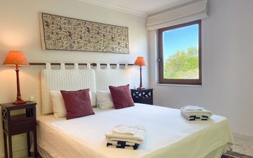 Property slide 18