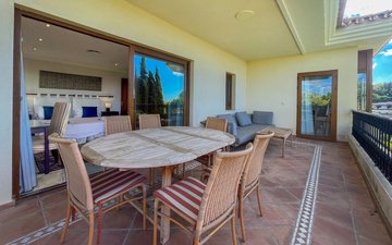 Property slide 25