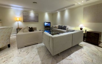 Property slide 62