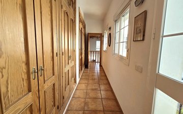 Property slide 20