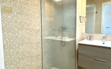 Property slide 19