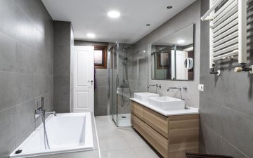 Property slide 21