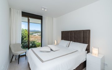 Property slide 17