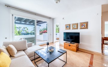 Property slide 22
