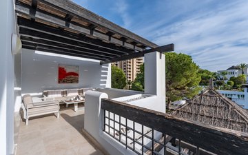 Property slide 25