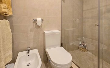 Property slide 20