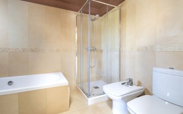 Property slide 39