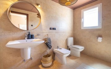 Property slide 43