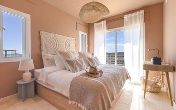 Property slide 46