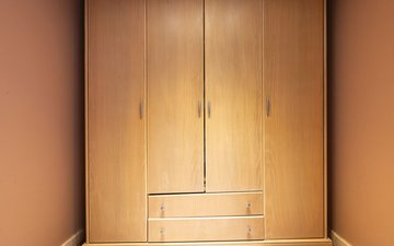 Property slide 48