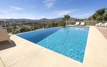 Property slide 64