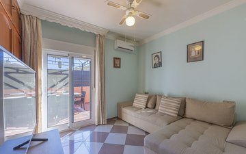 Property slide 23