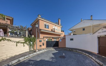 Property slide 31