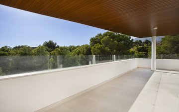 Property slide 17