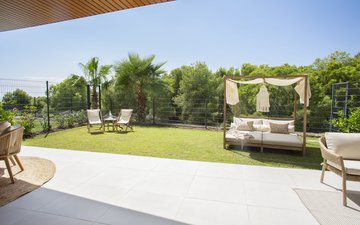 Property slide 4