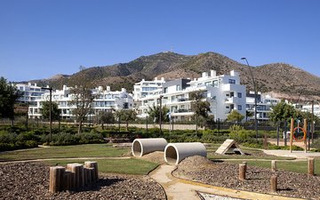 Property slide 51