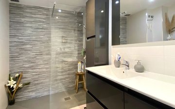 Property slide 16