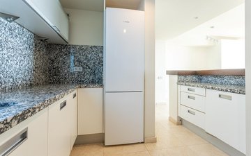 Property slide 21