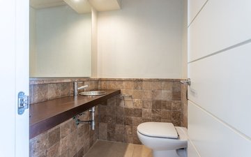 Property slide 30