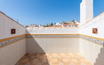 Property slide 30