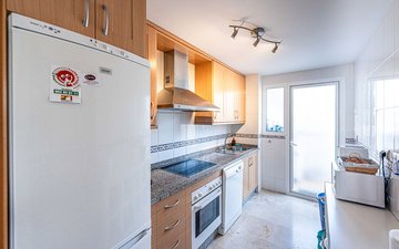 Property slide 31