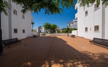 Property slide 46