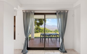 Property slide 10