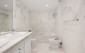 Property slide 20